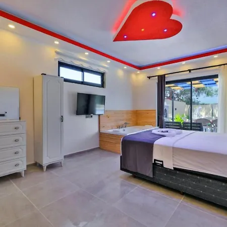 Seydikemer 2 Bedroom Secluded With Private Pool Hot Tub Villa *