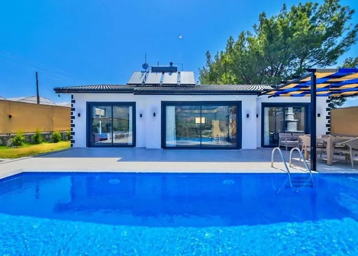 Seydikemer 2 Bedroom Secluded With Private Pool Hot Tub Fethiye