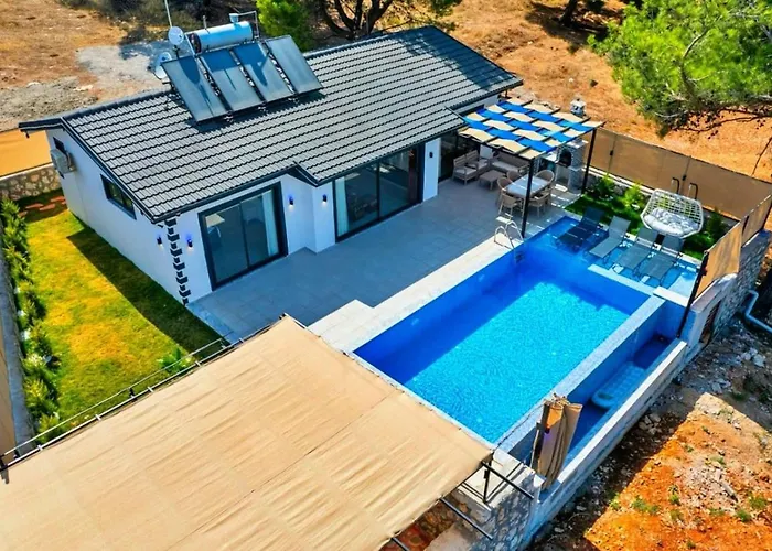 Seydikemer 2 Bedroom Secluded With Private Pool Hot Tub Fethiye