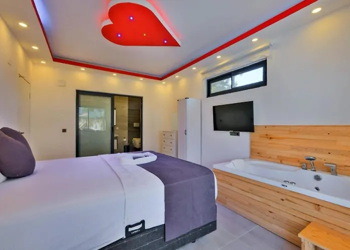 Seydikemer 2 Bedroom Secluded With Private Pool Hot Tub Fethiye