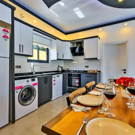 Seydikemer 2 Bedroom Secluded With Private Pool Hot Tub Villa *