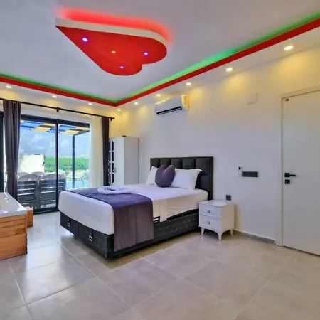 Seydikemer 2 Bedroom Secluded With Private Pool Hot Tub Villa *