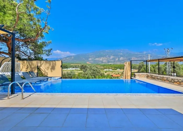 ヴィラ Seydikemer 2 Bedroom Secluded With Private Pool Hot Tub フェティエ