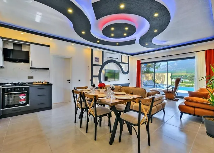 Seydikemer 2 Bedroom Secluded With Private Pool Hot Tub Villa *