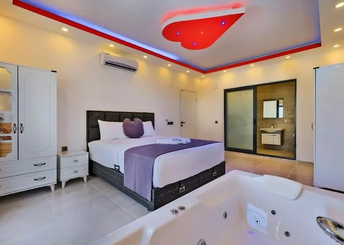 Seydikemer 2 Bedroom Secluded With Private Pool Hot Tub Villa