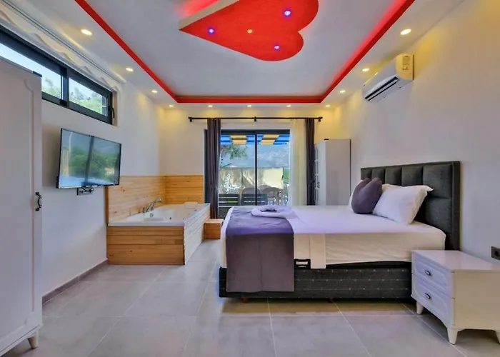 Villa Seydikemer 2 Bedroom Secluded With Private Pool Hot Tub